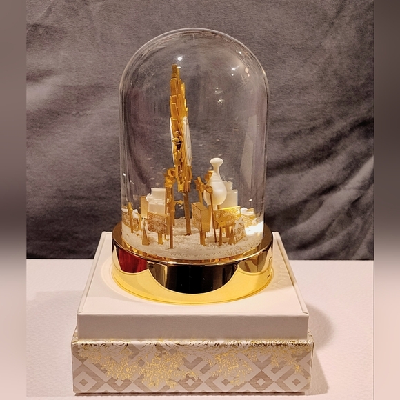 NIB CHRISTIAN DIOR 2024 SNOW GLOBE - Picture 13 of 14